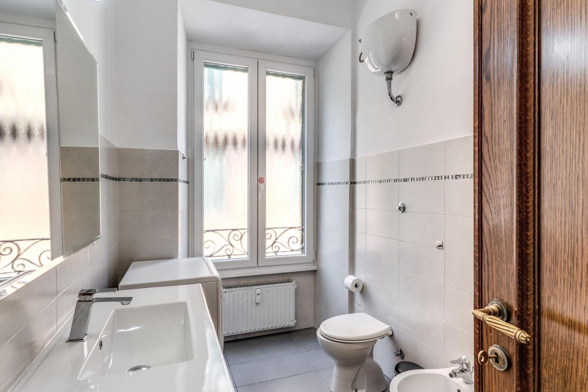 Vatican Eagle Apartment Rome