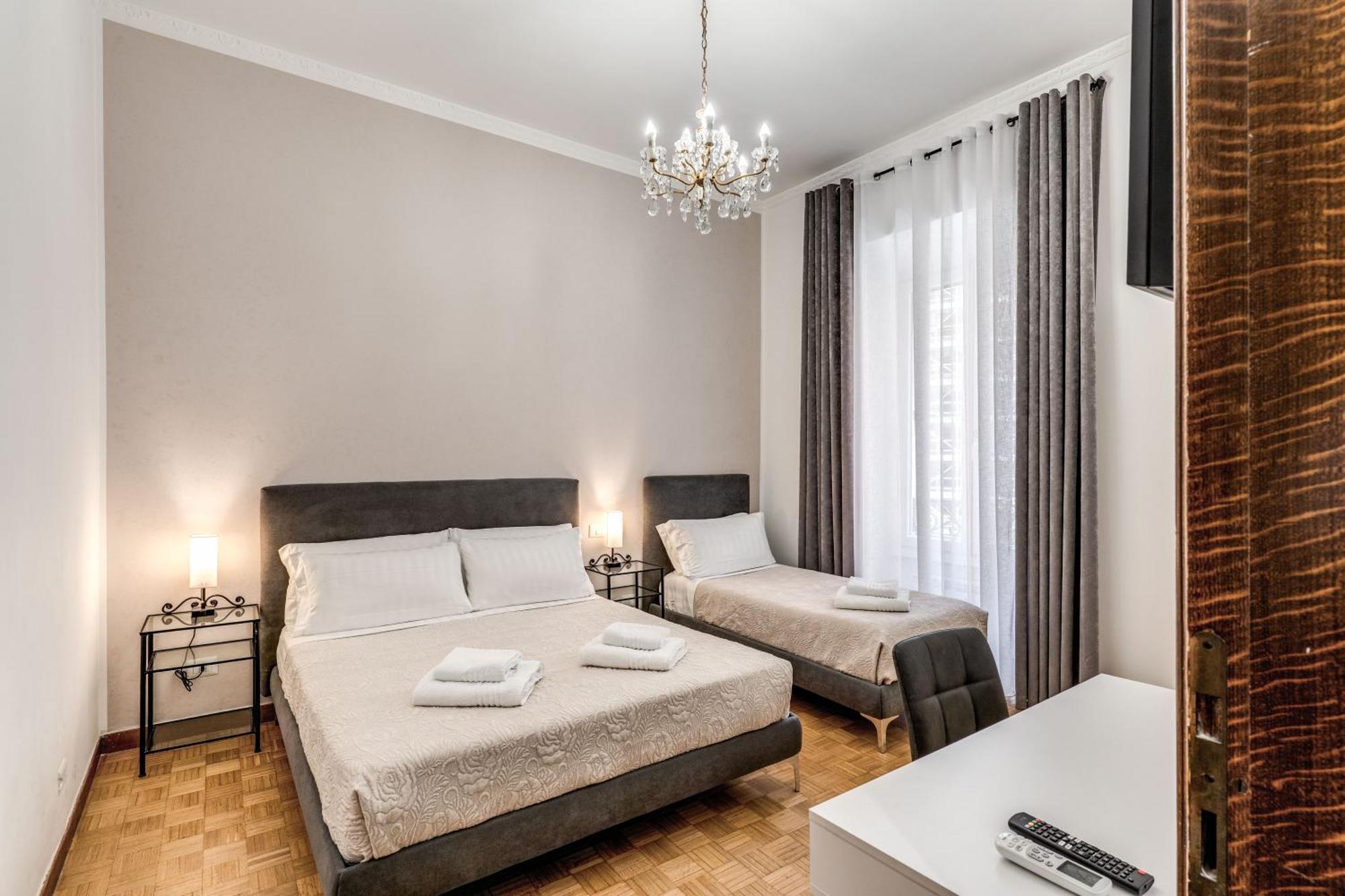 Vatican Eagle Apartment *