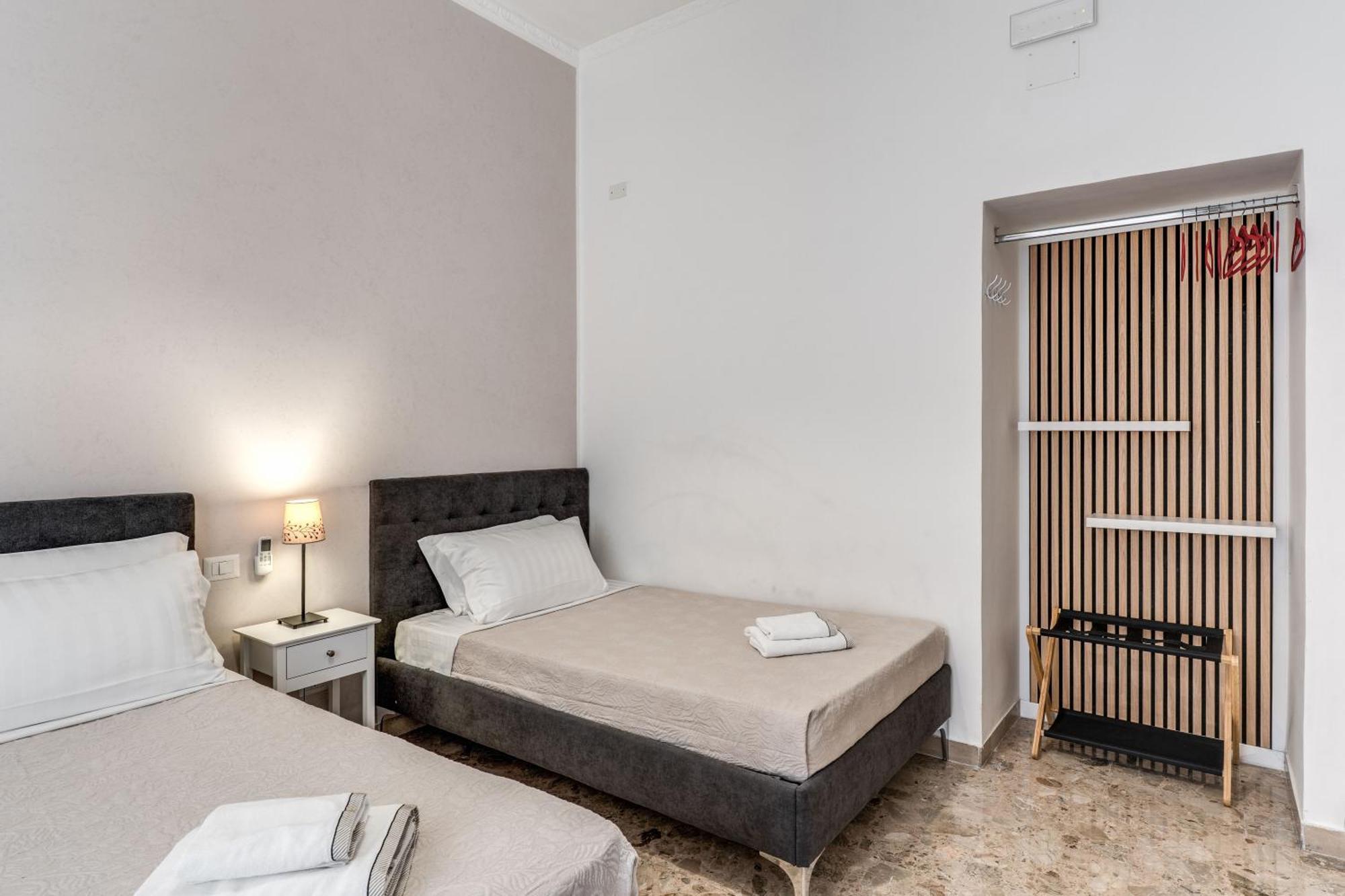 Vatican Eagle Apartment *